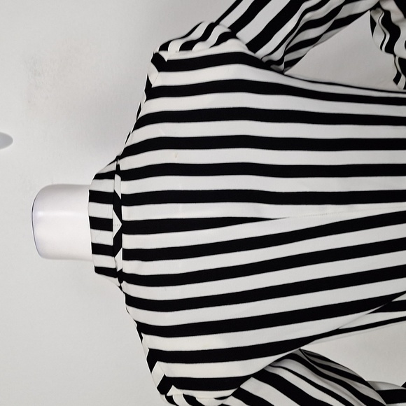 Silence + Noise NWOT Black White Striped One Button Retro Blazer Jacket Size M - Picture 7 of 13